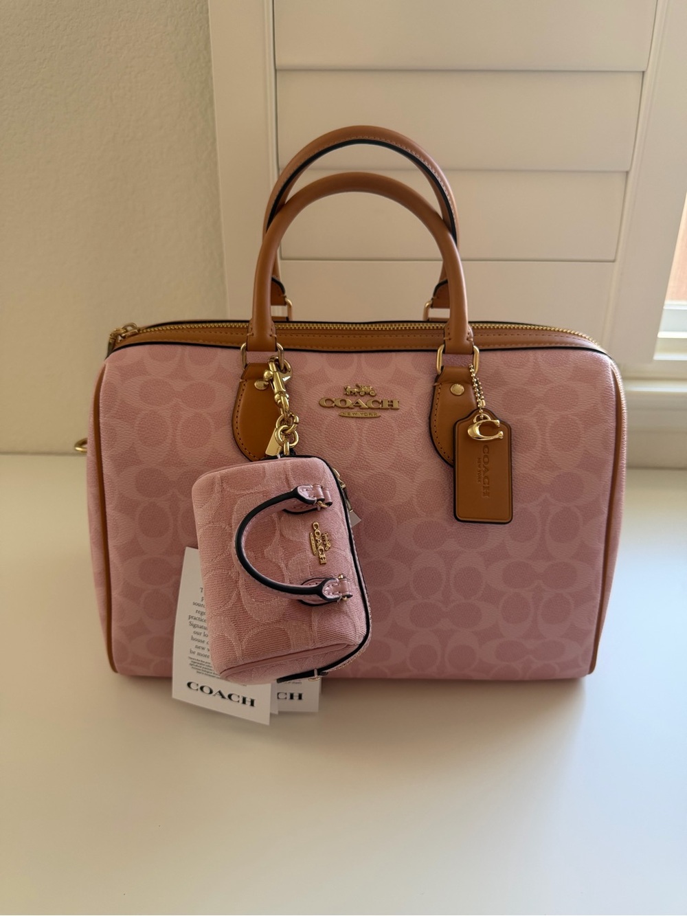 ❌SOLD❌ Coach Mini Rowan Bag Charm In Signature Denim - Picture 5 of 5